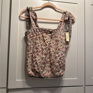 NWT Floral Print Women's Top